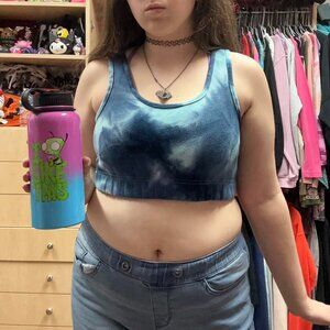 light blue + dark blue tie dye workout crop top!!